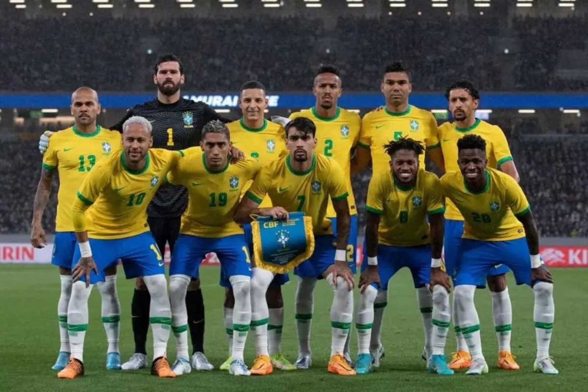 Passeio público: Brasil goleia Coreia do Sul e vai às quartas de final da  Copa, Alan Neto