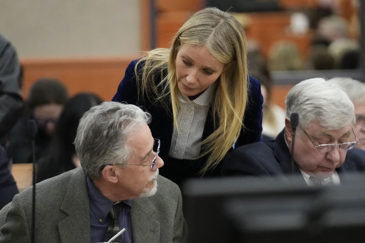 Gwyneth Paltrow e Terry Sanderson no tribunal