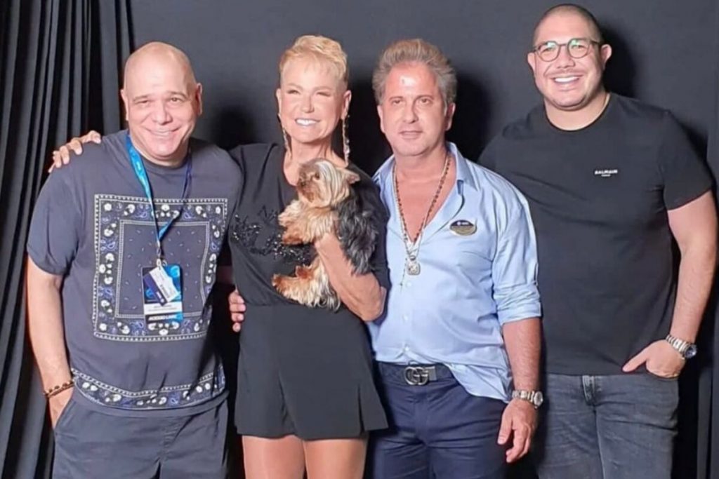 Xuxa com Joca, Edu e Bruno, sócios da PromoAção