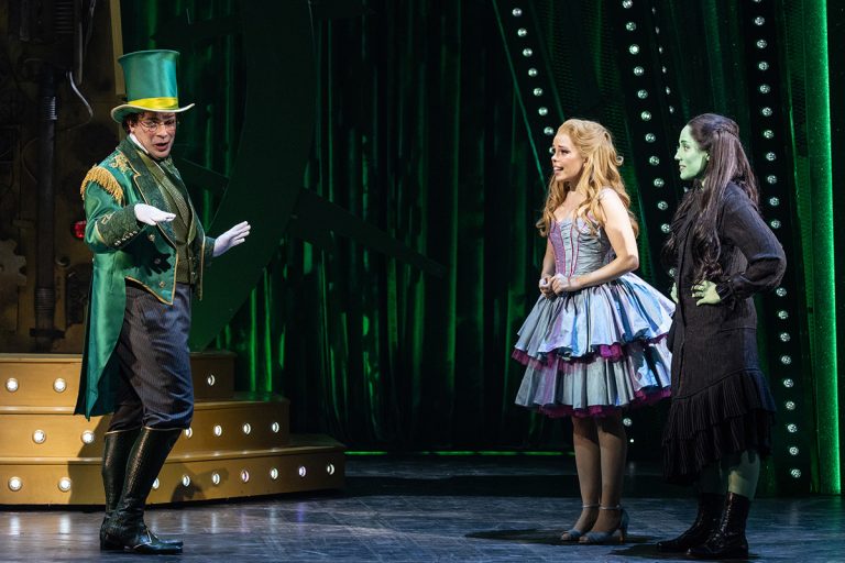 Musical 'Wicked' Volta Ao Brasil E Já é Sucesso Garantido. Veja Fotos!