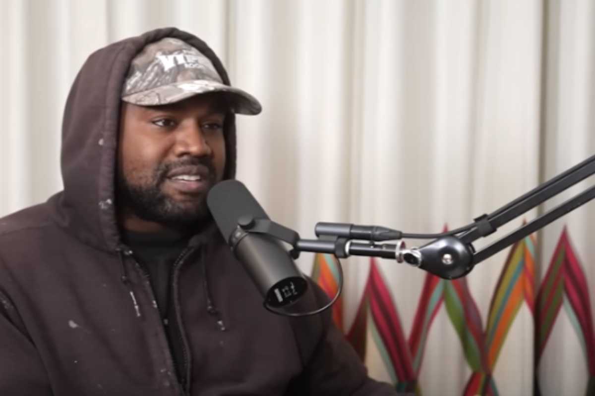 Kanye West em entrevista na rádio