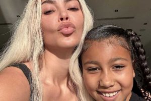 Kim Kardashian manda beijo, North West