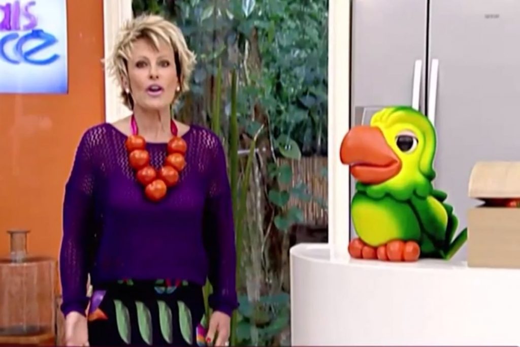 Ana Maria Braga usou colar de tomate pela primeira vez em 2013