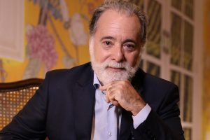 antônio (tony ramos) pensativo em terra e paixão