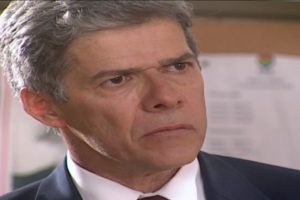 César (José Mayer) em Mulheres Apaixonadas