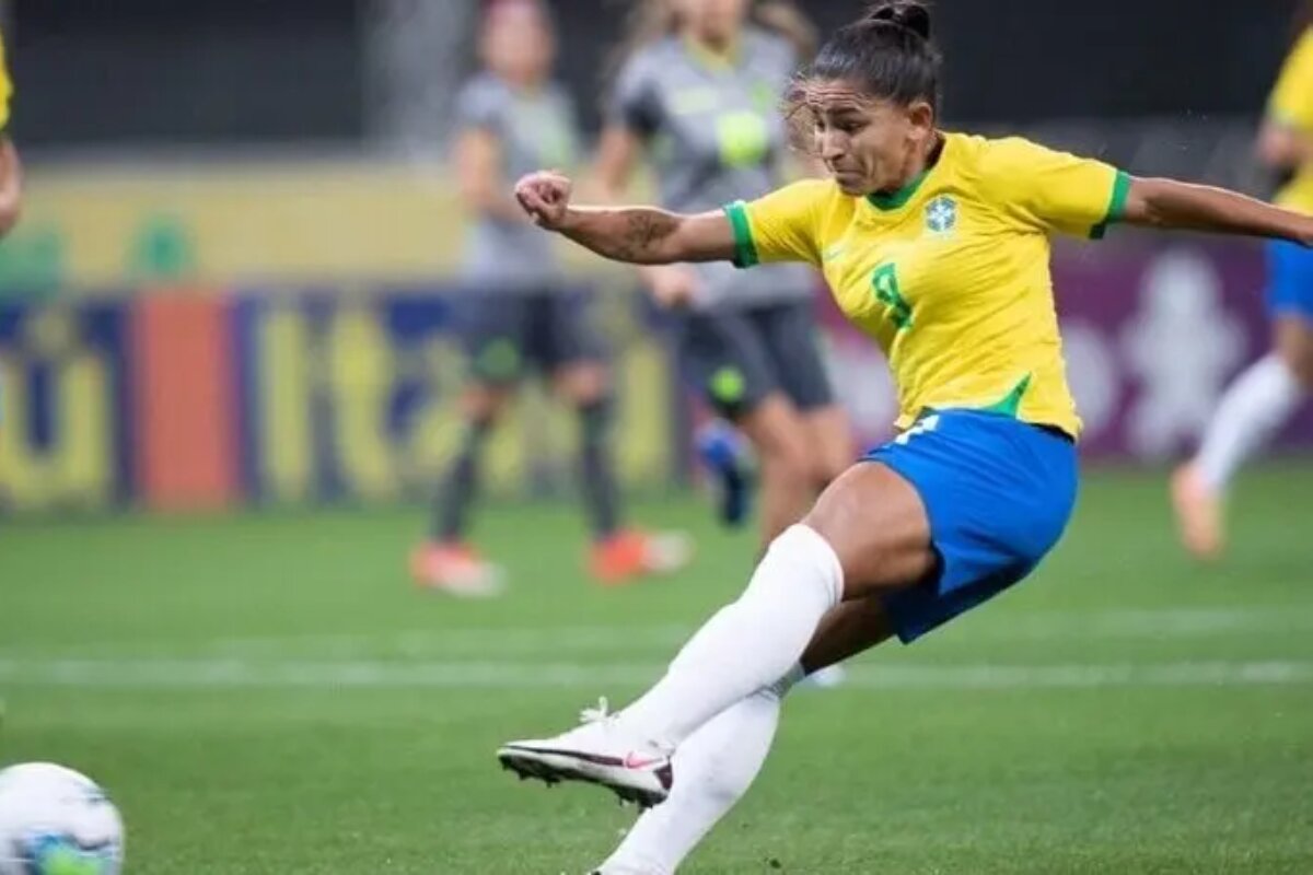 Copa do Mundo 2022: 30 looks dos famosos no 2º jogo do Brasil - Purebreak