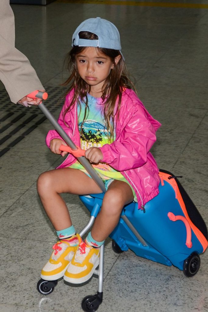 Zoe no aeroporto