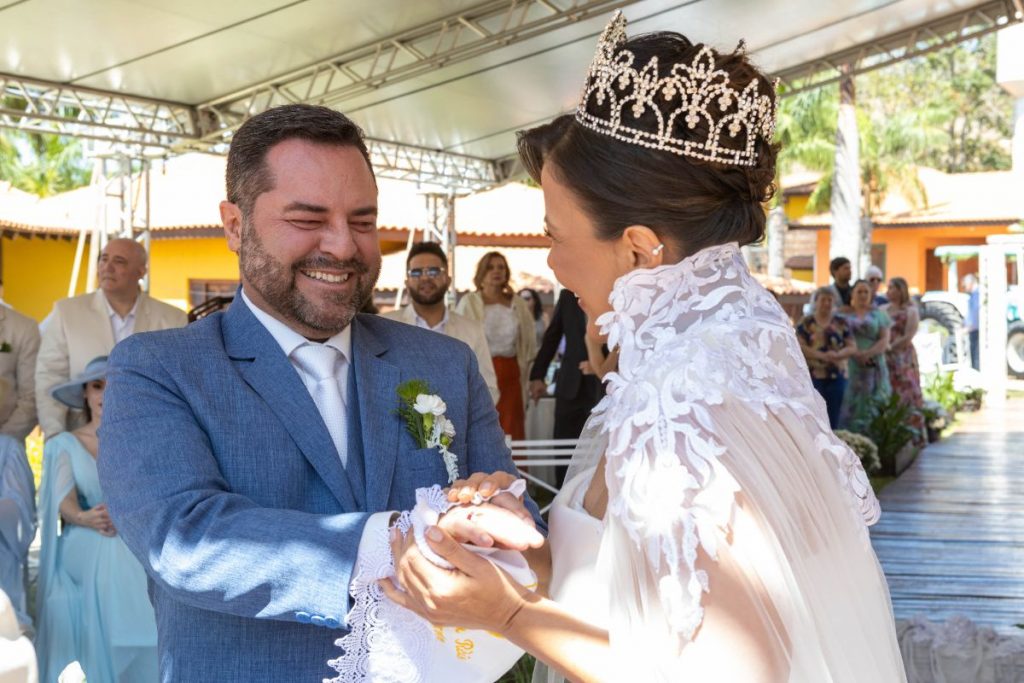 Gilberto Cabetti e Renata Carvalho: casamento dos sonhos