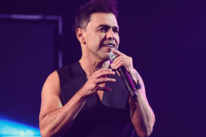 Zezé Di Camargo realizou o show Rústico em São Paulo