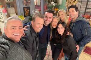 Elenco de Friends e diretor Ben Winston
