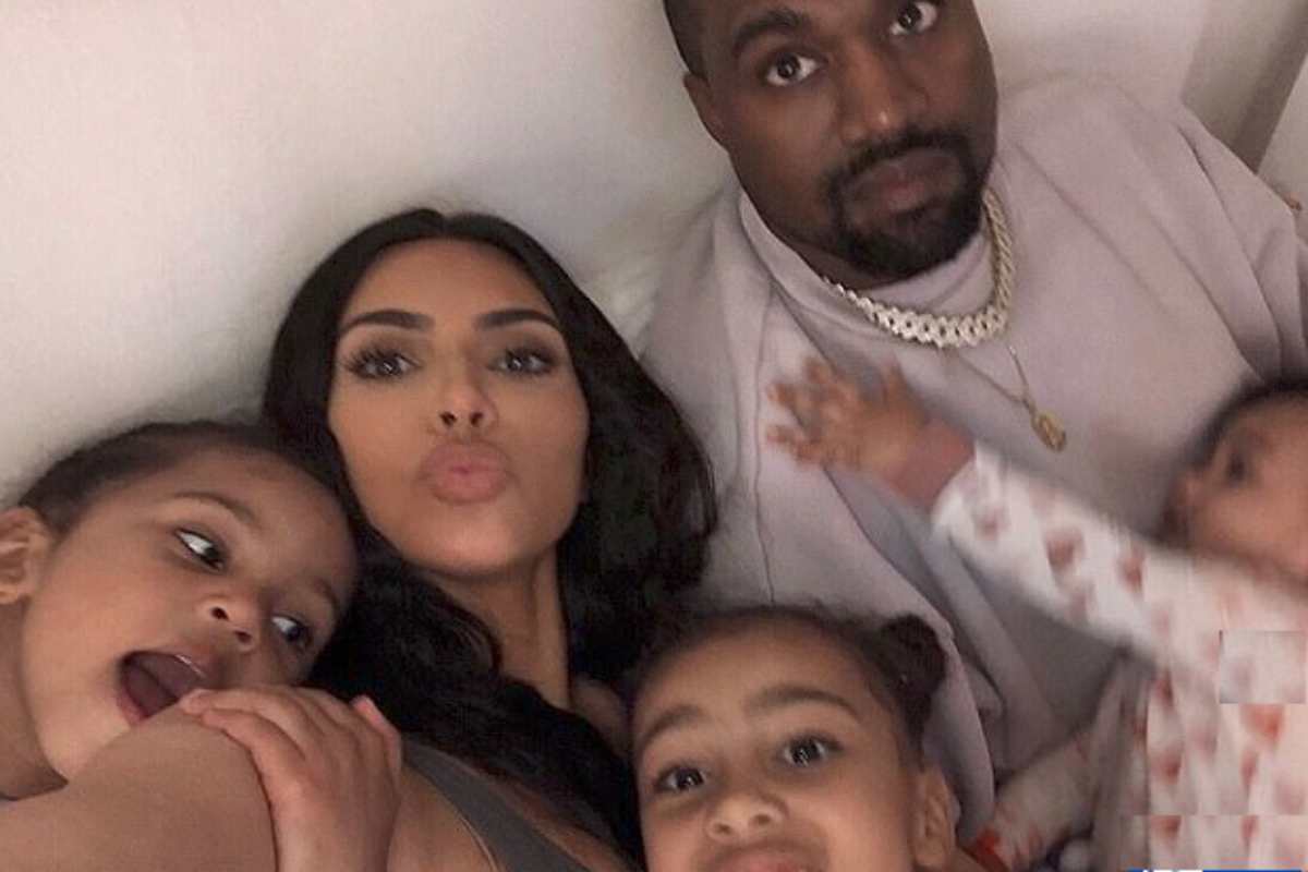 Kim Kardashian reage às acusações contra Kanye