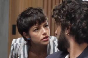 Mania de Você - Luma (Agatha Moreira) e Mavi (Chay Suede)