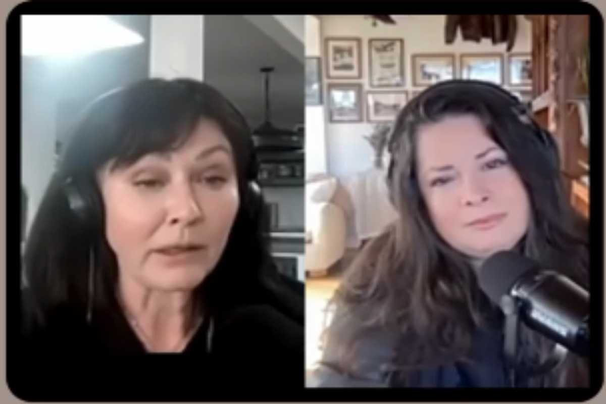 Shannen Doherty com a entrevistada Holly Marie Combs