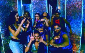 Turma animada na primeira festa do BBB 24