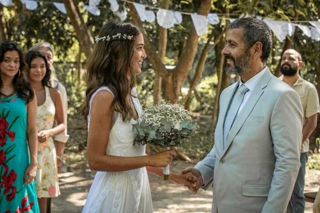 José Inocêncio (Marcos Palmeira) e Mariana (Theresa Fonseca) se casando em Renascer