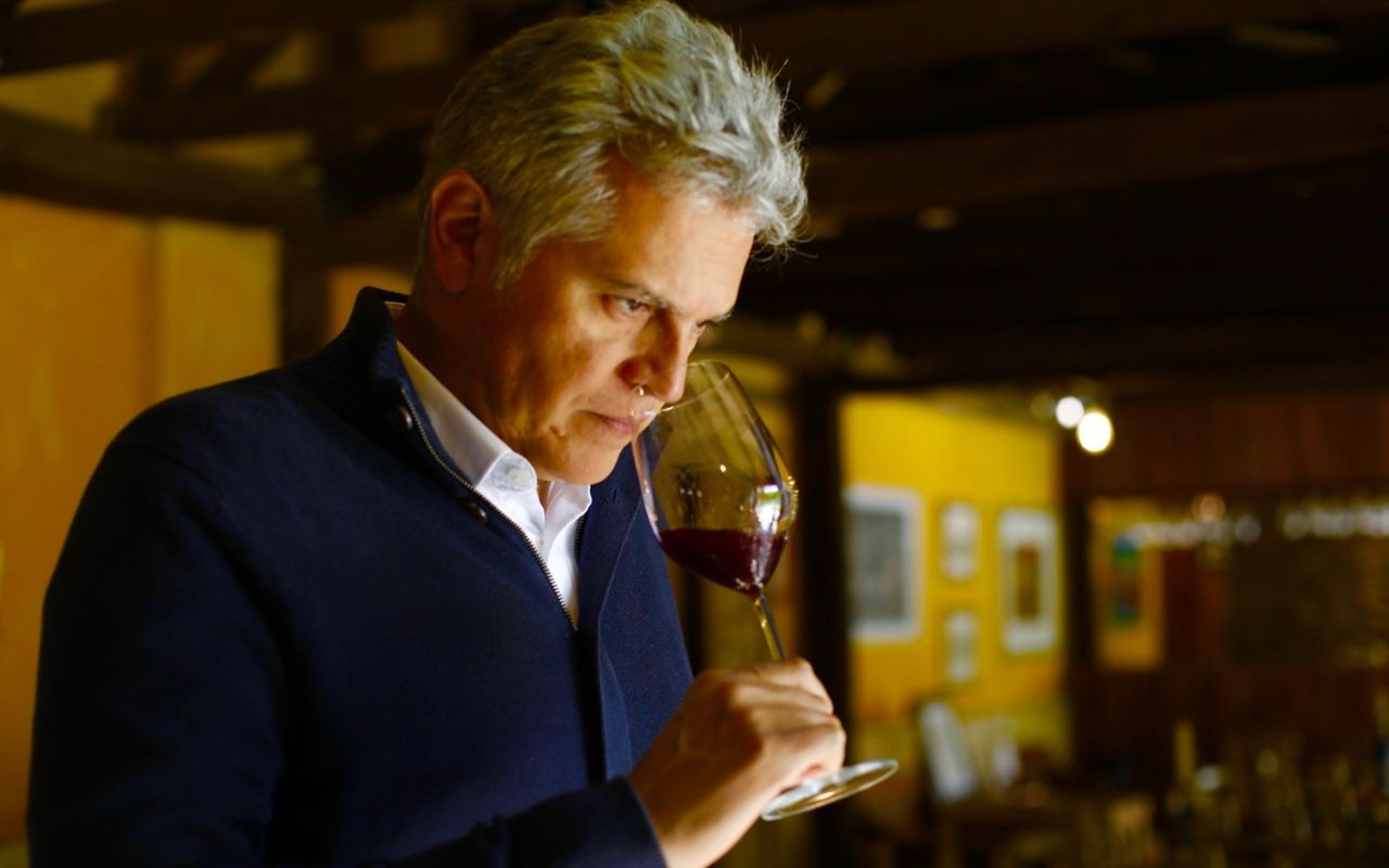 Juan Alba reúne amantes do vinho e da boa comida em experiencias enogastronômicas