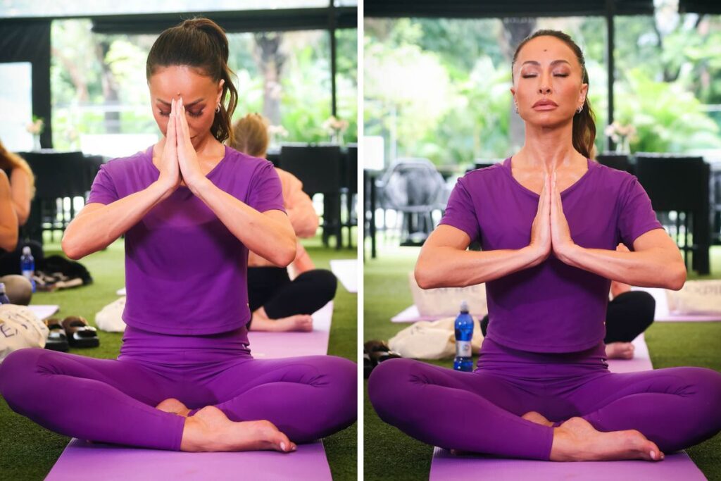 Sabrina Sato durante aula de ioga