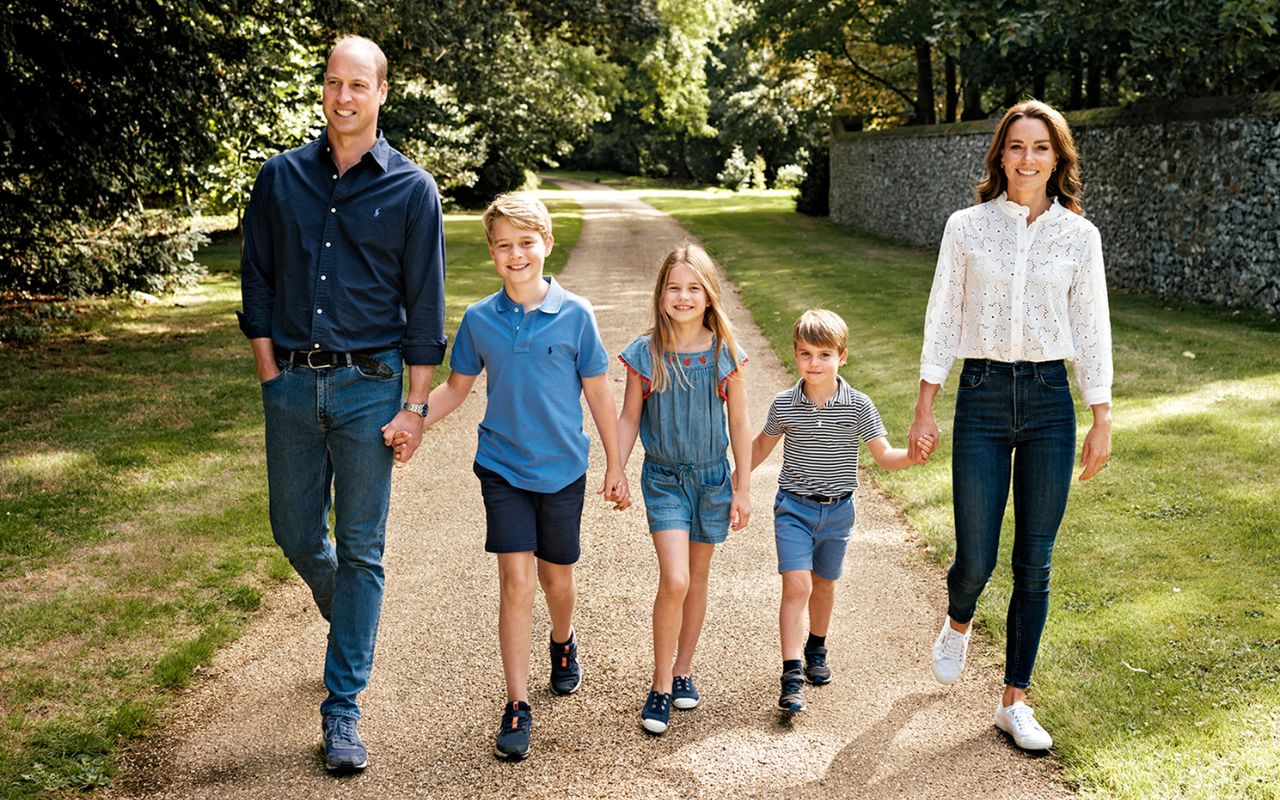 Kate Middleton esperou as férias dos filhos para comunicar o mundo sobre o câncer - Foto: Grosby Group