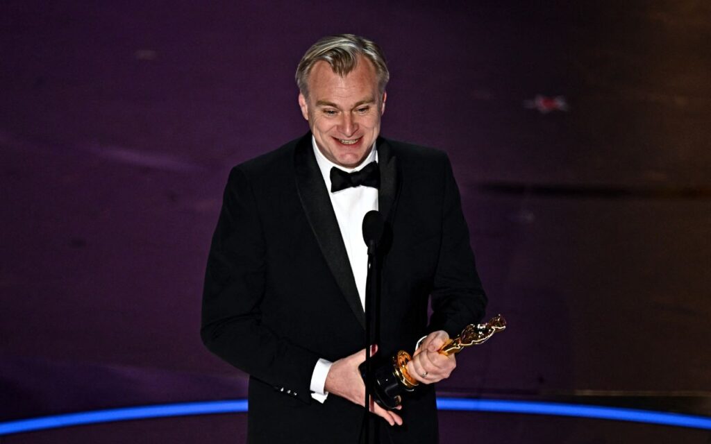 Oscar -melhor diretor - Christopher Nolan - Oppenheimer - Grosby Group