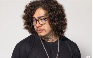 Whindersson Nunes desabafa: “todo dia o povo dizendo que eu tô drogado ou pensando que eu vou morrer