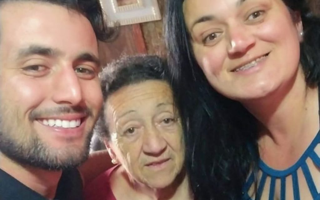 Matteus, sua avó e mãe, Luciane – Foto: Instagram