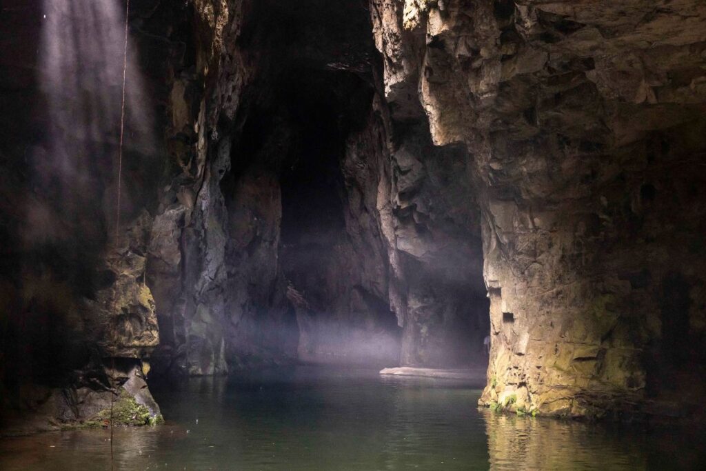 Caverna Gruta dos Anjos, em São Paulo onde foi gravada a a cena