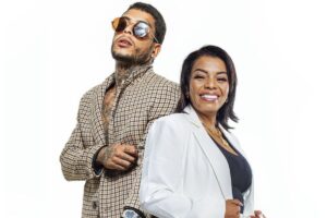 mc kevin e valquiria nascimento posando junto