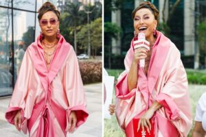 Sabrina Sato usou look inspirado em vagina