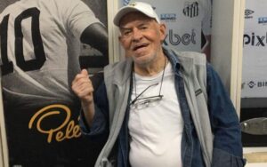 Silvio Luiz recebe alta após internação durante transmissão esportiva