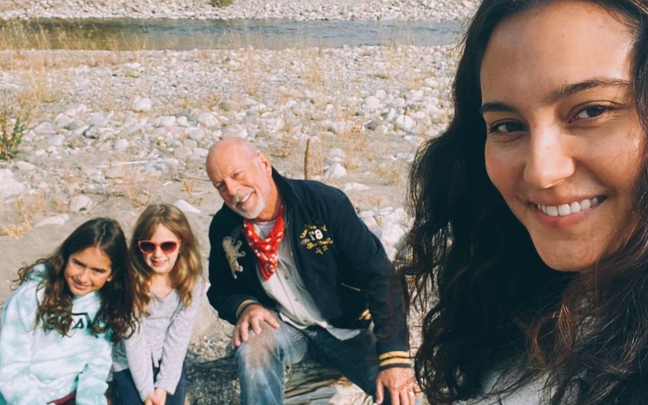 Emma Heming Willis, Bruce Willis e as filhas – Foto: Reprodução Instagram