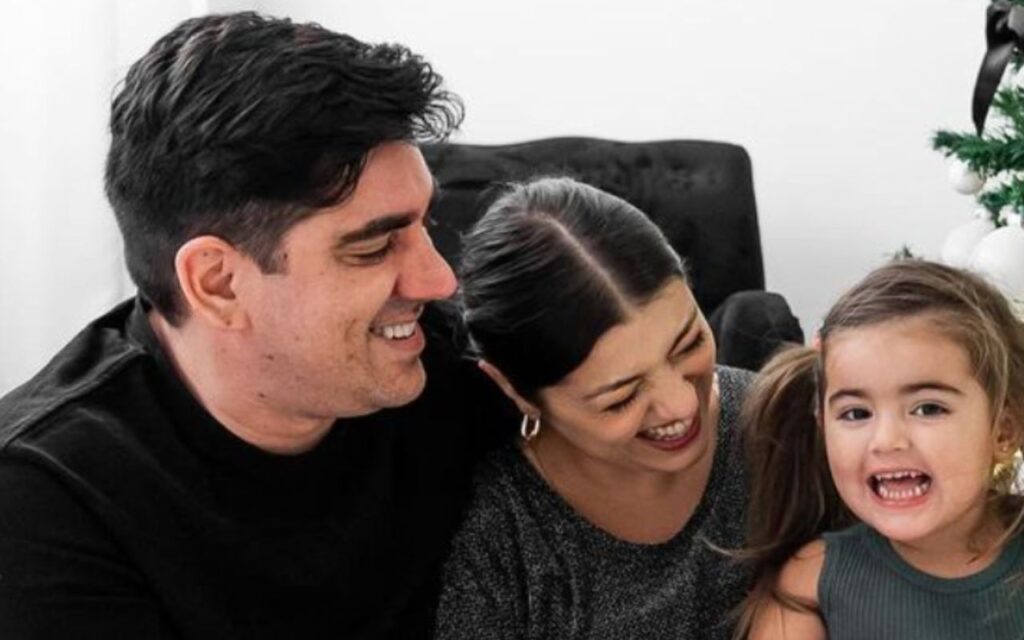 Marcelo Adnet, sua mulher Patrícia e a filha Alice – Foto: Reprodução Instagram