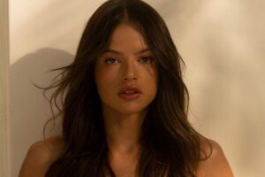 Agatha Moreira muda o visual