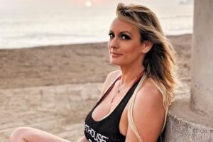 Atriz pornô Stormy Daniels