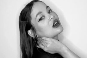 retrato preto e branco de dyane akacio