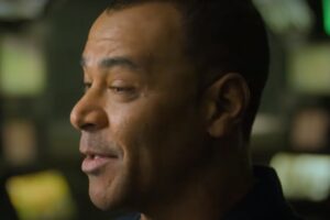 romário dando depoimento em seu documentário na max