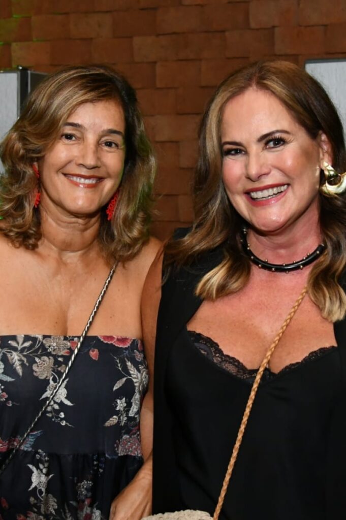 As jornalistas Lívia Telles e Renata Ceribelli 