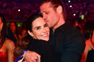 Wanessa Camargo e Dado Dolabella abraçados