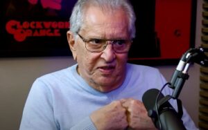 Carlos Alberto preocupado com futuro do SBT sem Silvio Santos