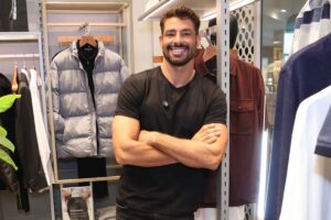 Cauã Reymond no Cauã Day na loja Aramis