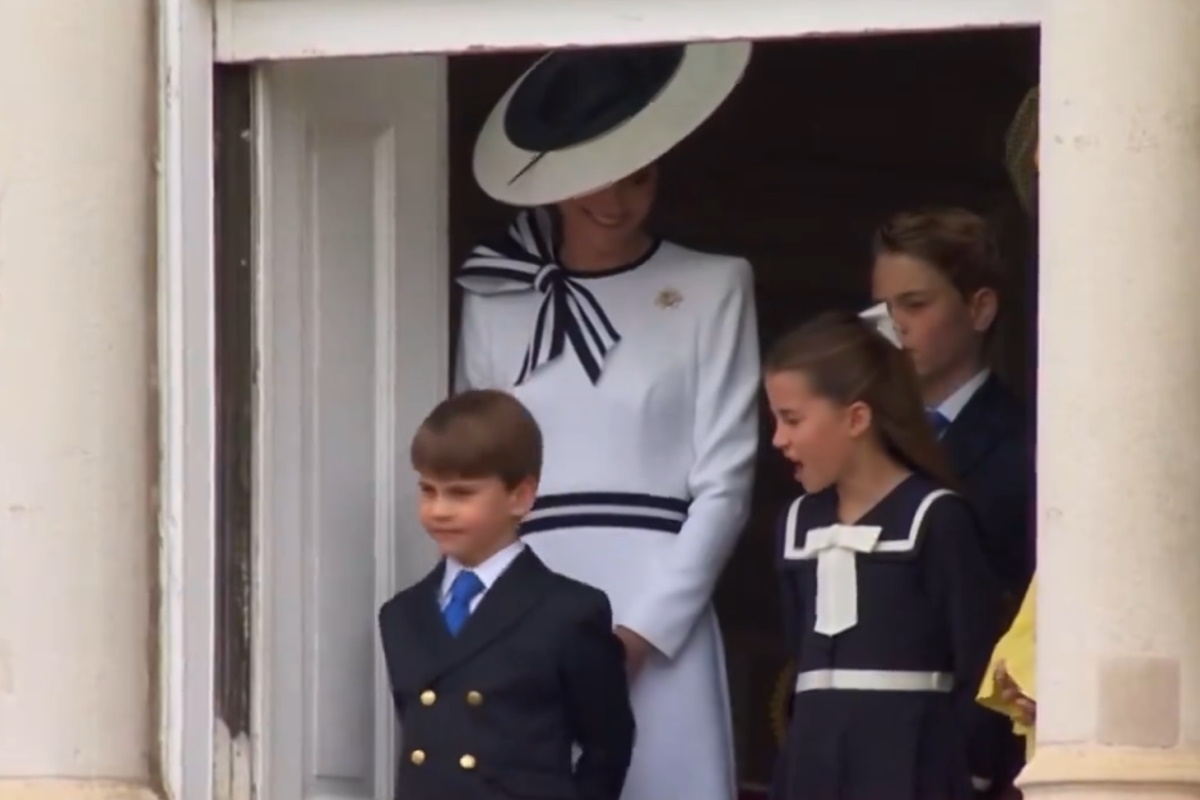 Kate Middleton com os filhos