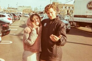 Millie Bobby Brown e Jake Bongiovi