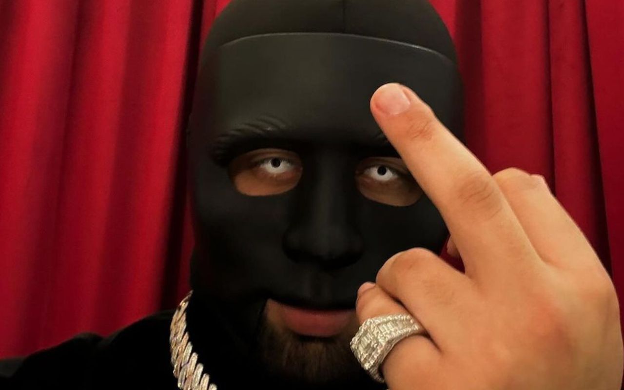 Rapper mascarado C.Gambino é morto a tiros em ataque violento na Suécia