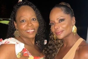 Adriana Bombom e a irmã Andréa