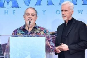 jan landau e james cameron divulgando avatar o aminho da água