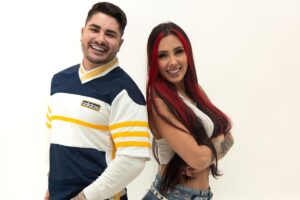 Lucas Souza e Alicia X