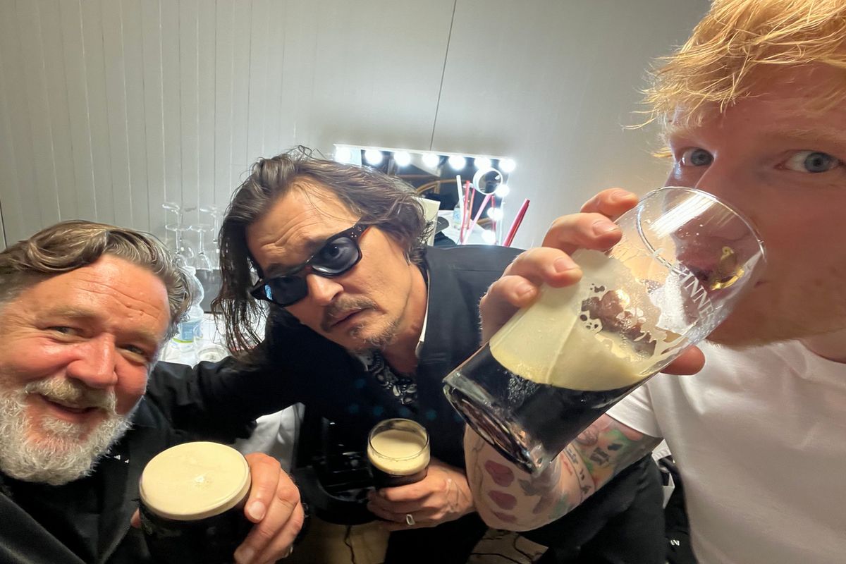 Russell Crowe, Johnny Depp e Ed Sheeran