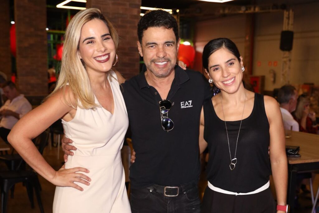 Zezé Di Camargo com Wanessa e Camilla