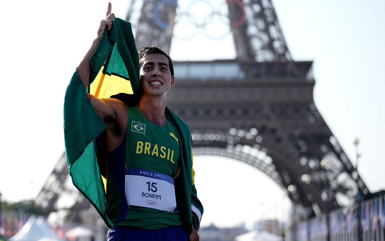 Caio Bonfim, medalha de prata na marcha atlética, em Paris 2024 – Foto:Alexandre LoureiroCOB