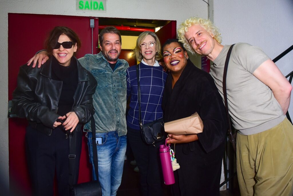 Bárbara Paz , Marcelo Serrado, Marília Gabriela, Luan e Theodoro Cochrane