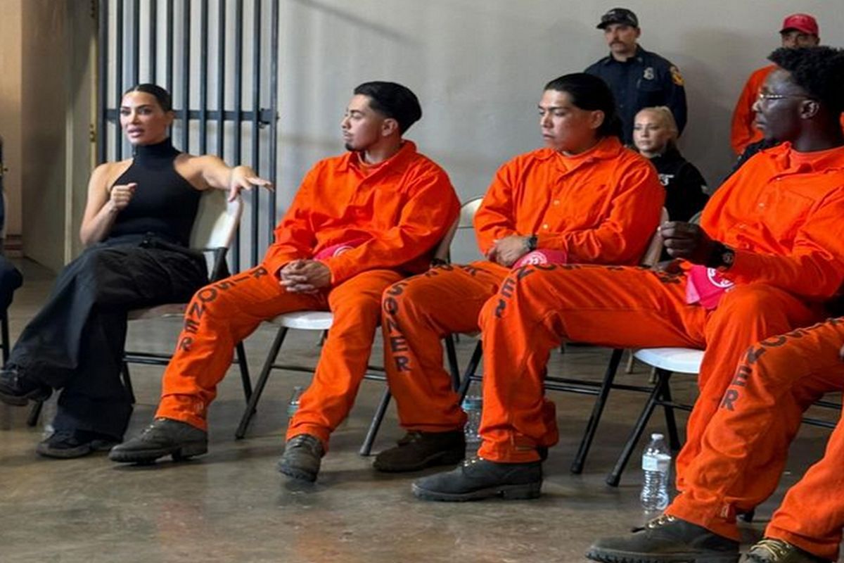 Kim Kardashian com os detentos